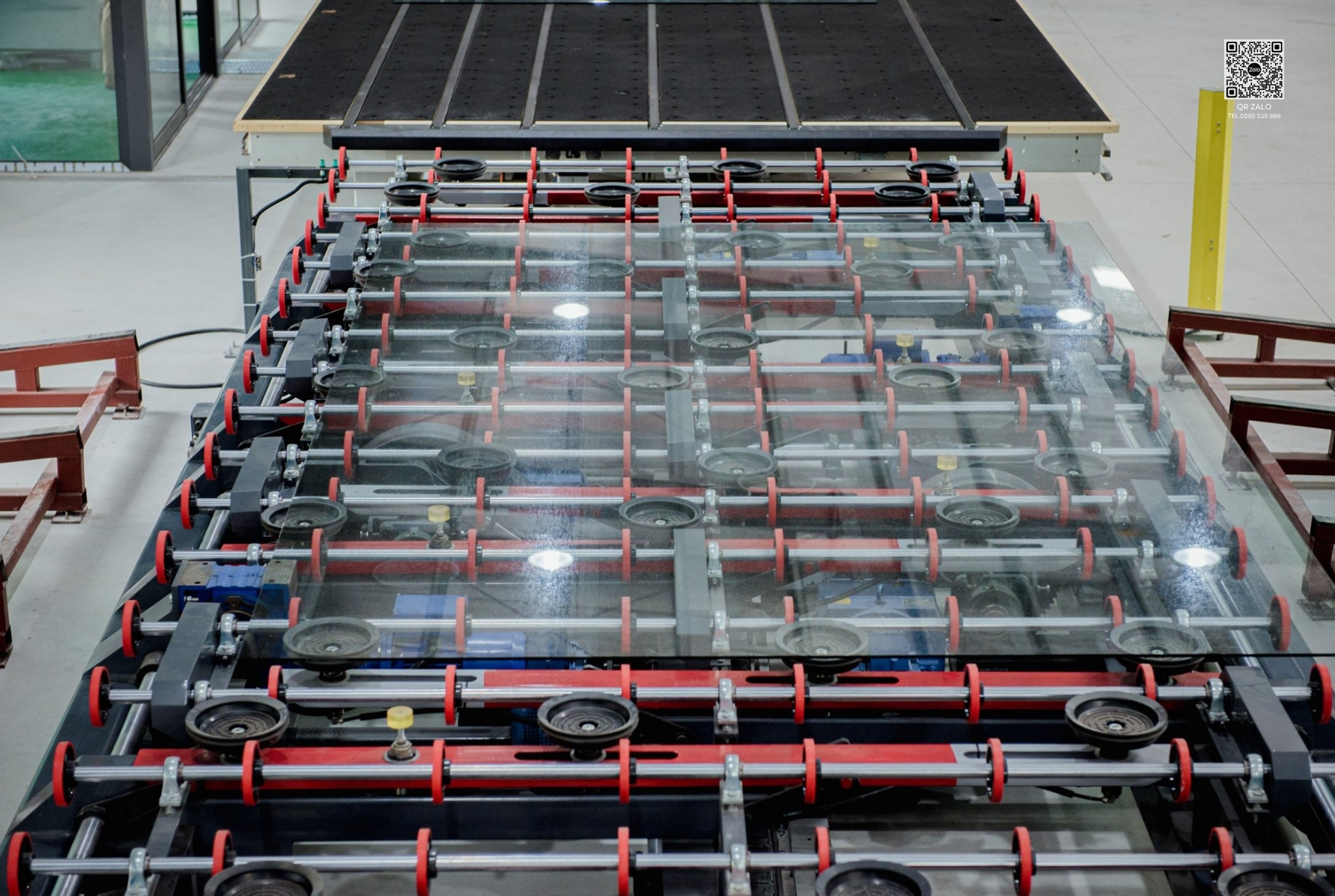 Hình ảnh nhà máy, hệ thống xưởng, đội ngũ kỹ thuật kính Thăng Long Glass