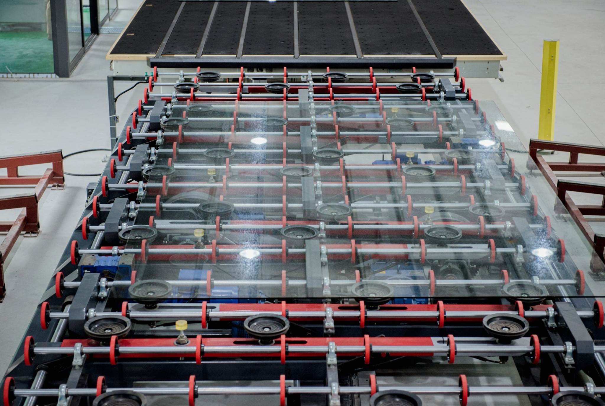Hình ảnh nhà máy, hệ thống xưởng, đội ngũ kỹ thuật kính Thăng Long Glass