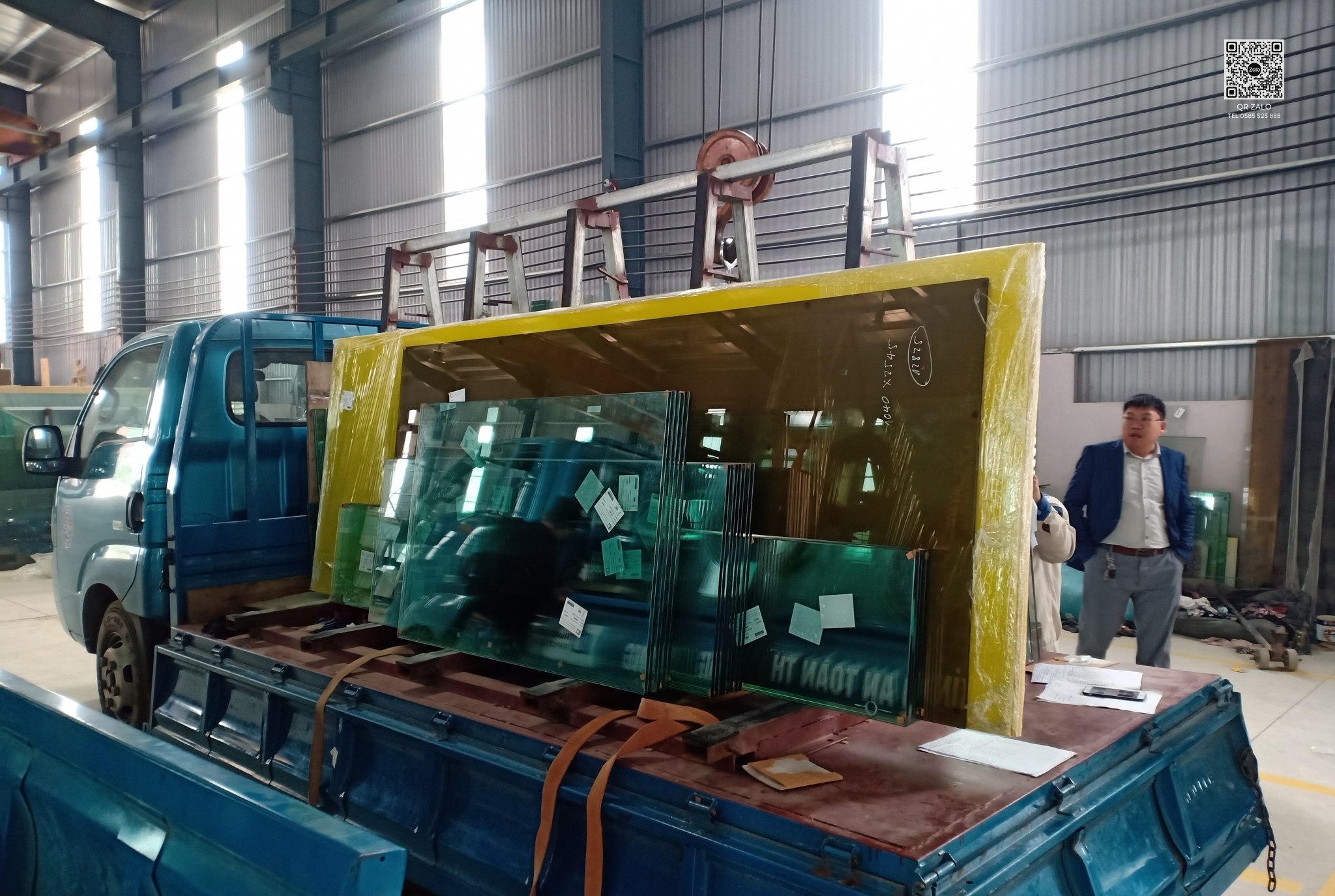 Hình ảnh nhà máy, hệ thống xưởng, đội ngũ kỹ thuật kính Thăng Long Glass