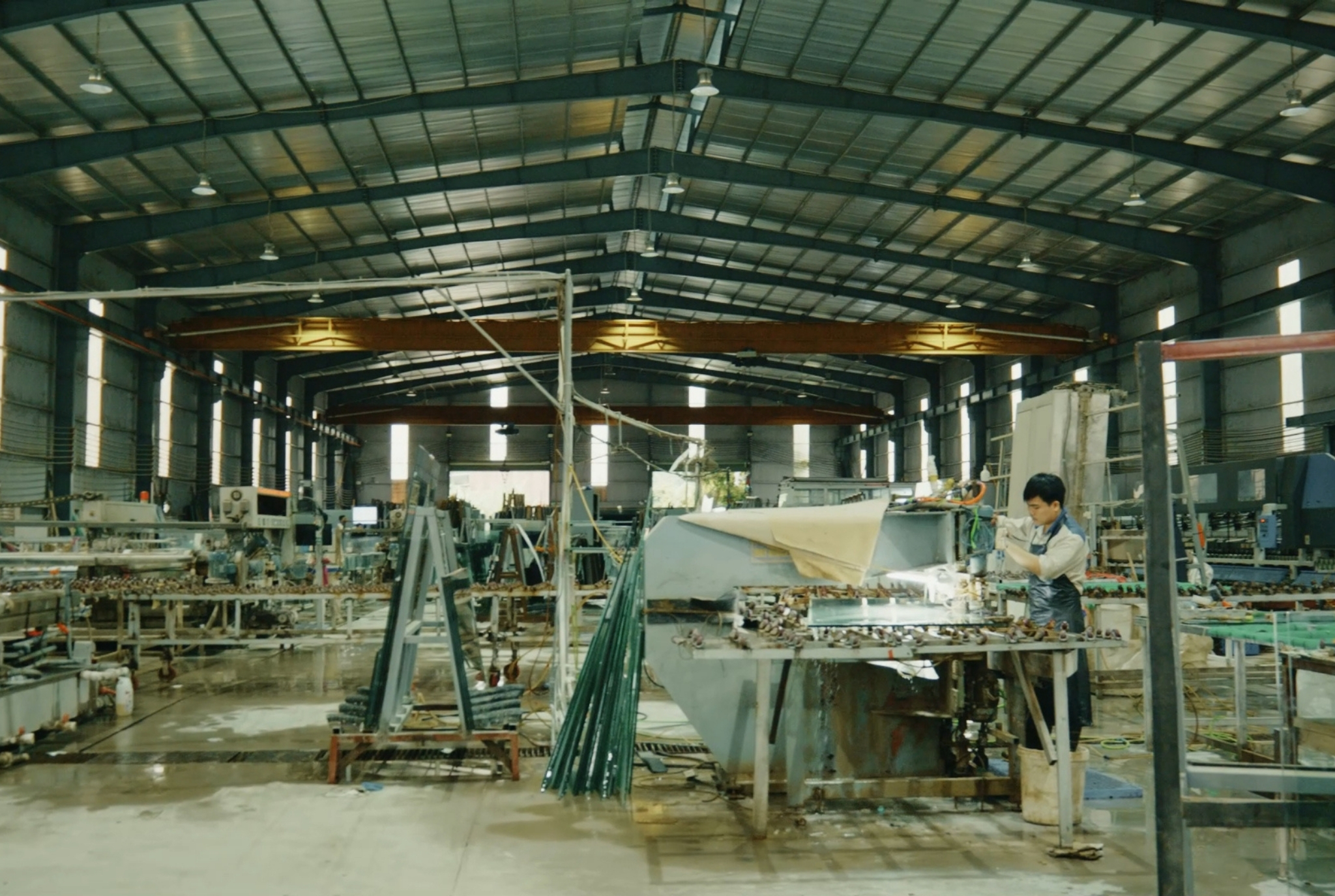 Hình ảnh nhà máy, hệ thống xưởng, đội ngũ kỹ thuật kính Thăng Long Glass