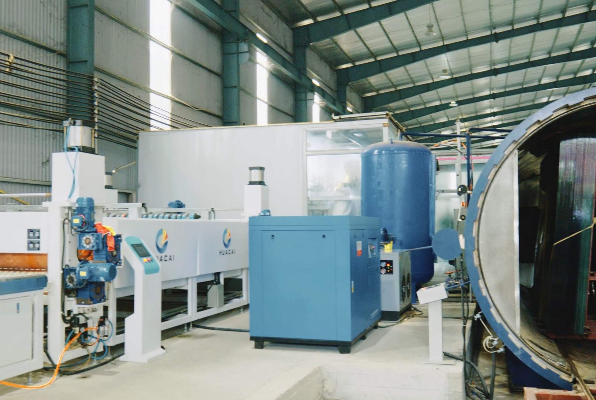 Hình ảnh nhà máy, hệ thống xưởng, đội ngũ kỹ thuật kính Thăng Long Glass