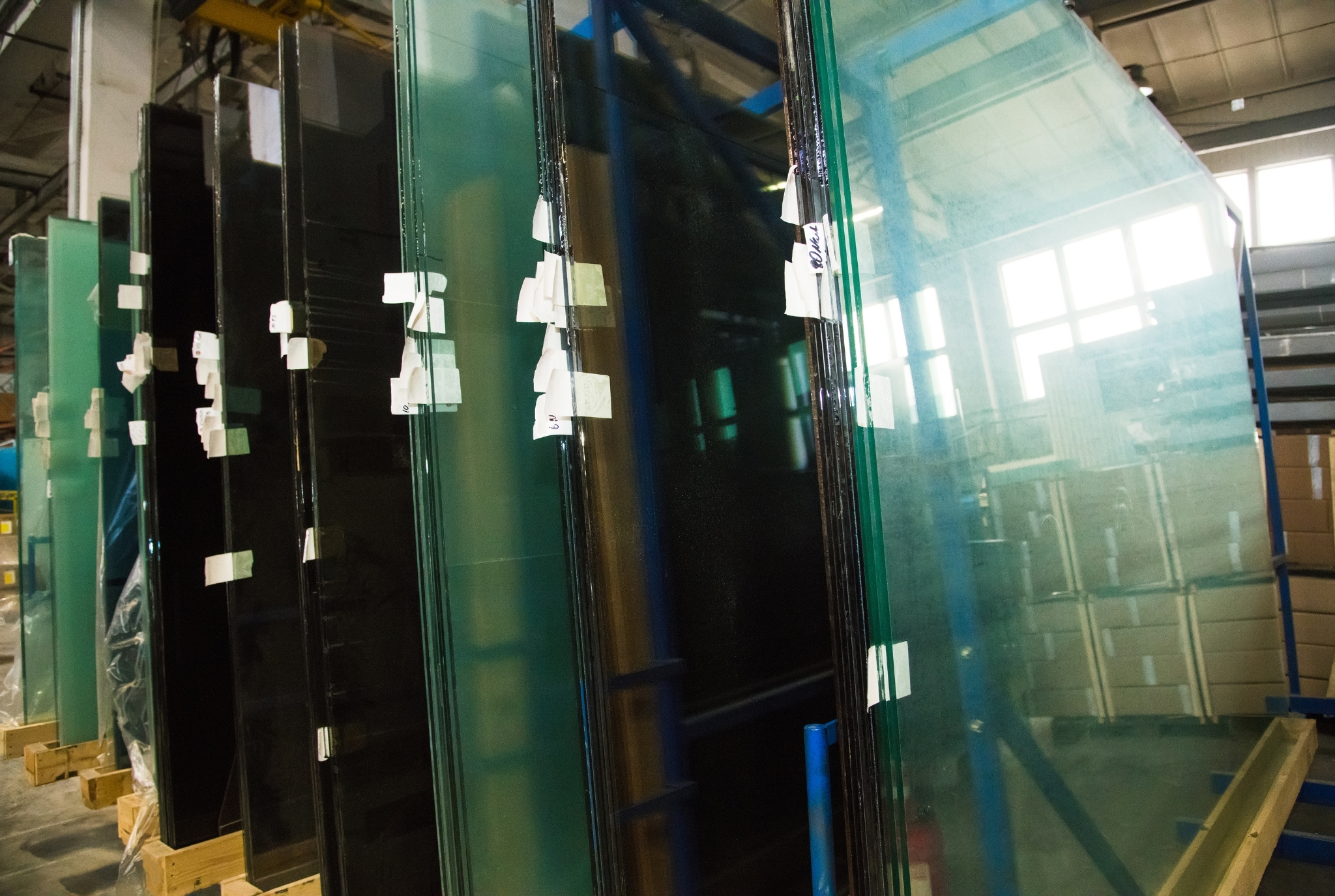 Hình ảnh nhà máy, hệ thống xưởng, đội ngũ kỹ thuật kính Thăng Long Glass