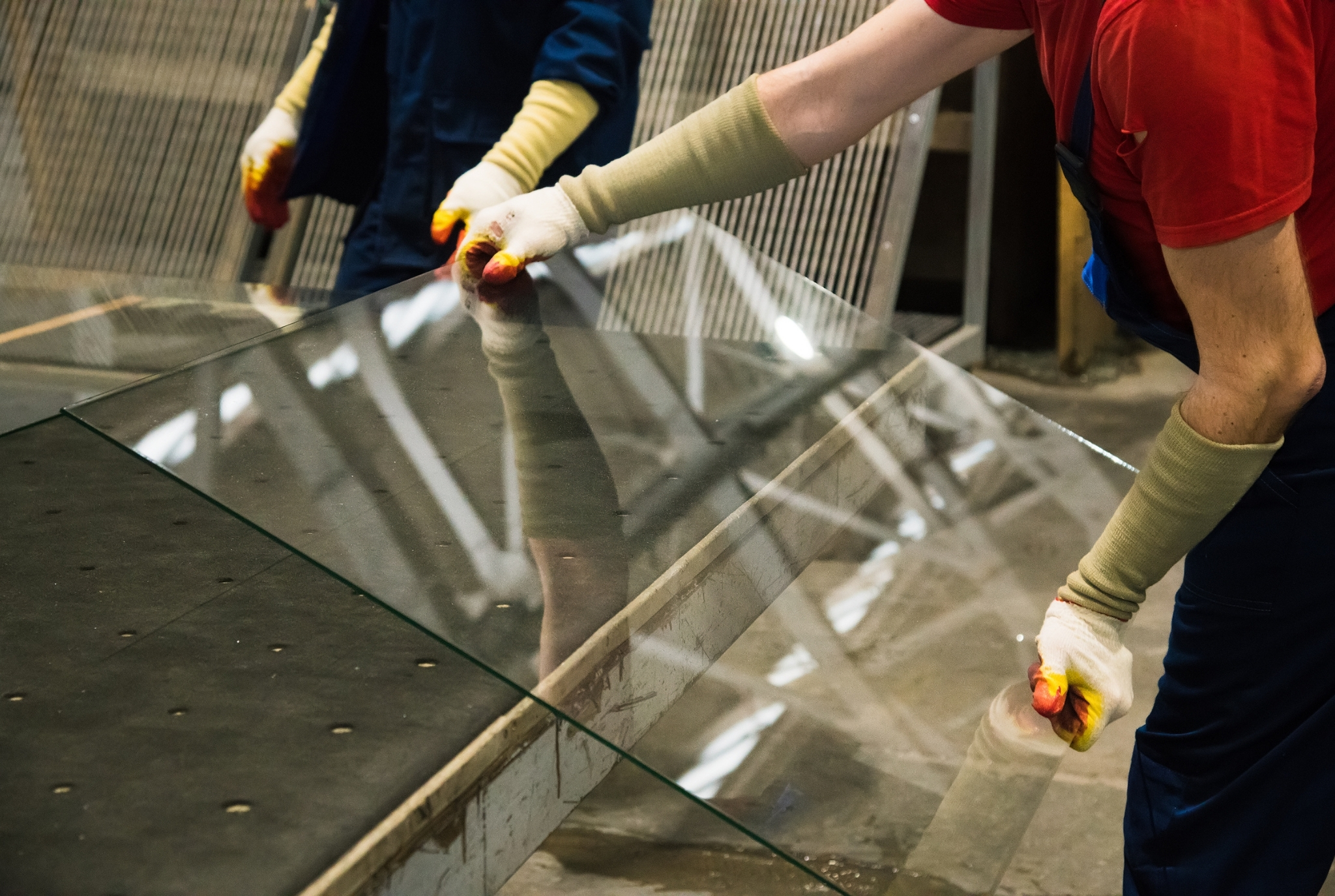 Hình ảnh nhà máy, hệ thống xưởng, đội ngũ kỹ thuật kính Thăng Long Glass