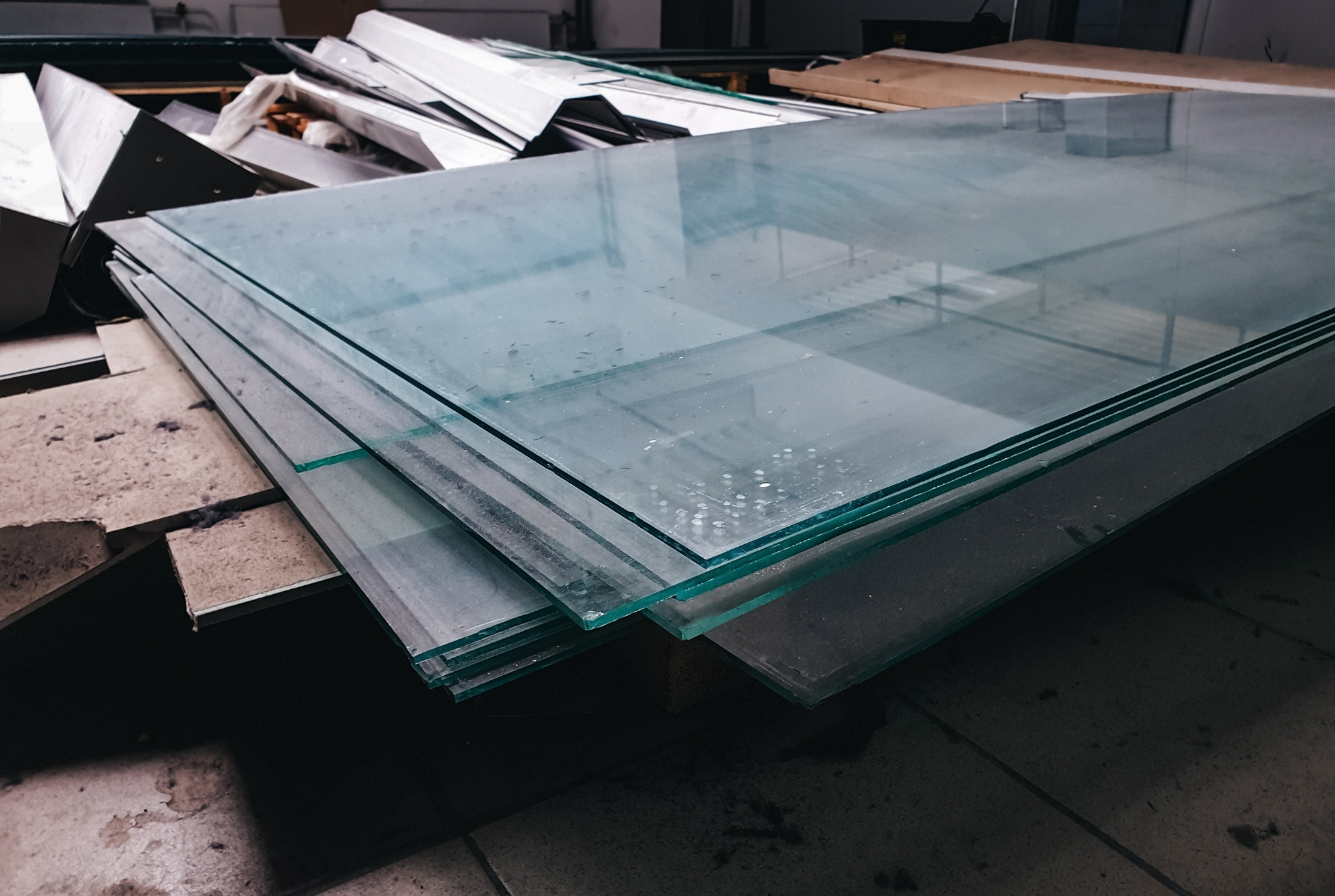 Hình ảnh nhà máy, hệ thống xưởng, đội ngũ kỹ thuật kính Thăng Long Glass