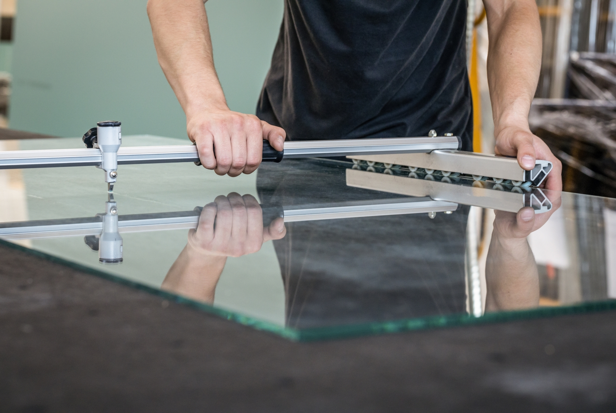 Hình ảnh nhà máy, hệ thống xưởng, đội ngũ kỹ thuật kính Thăng Long Glass