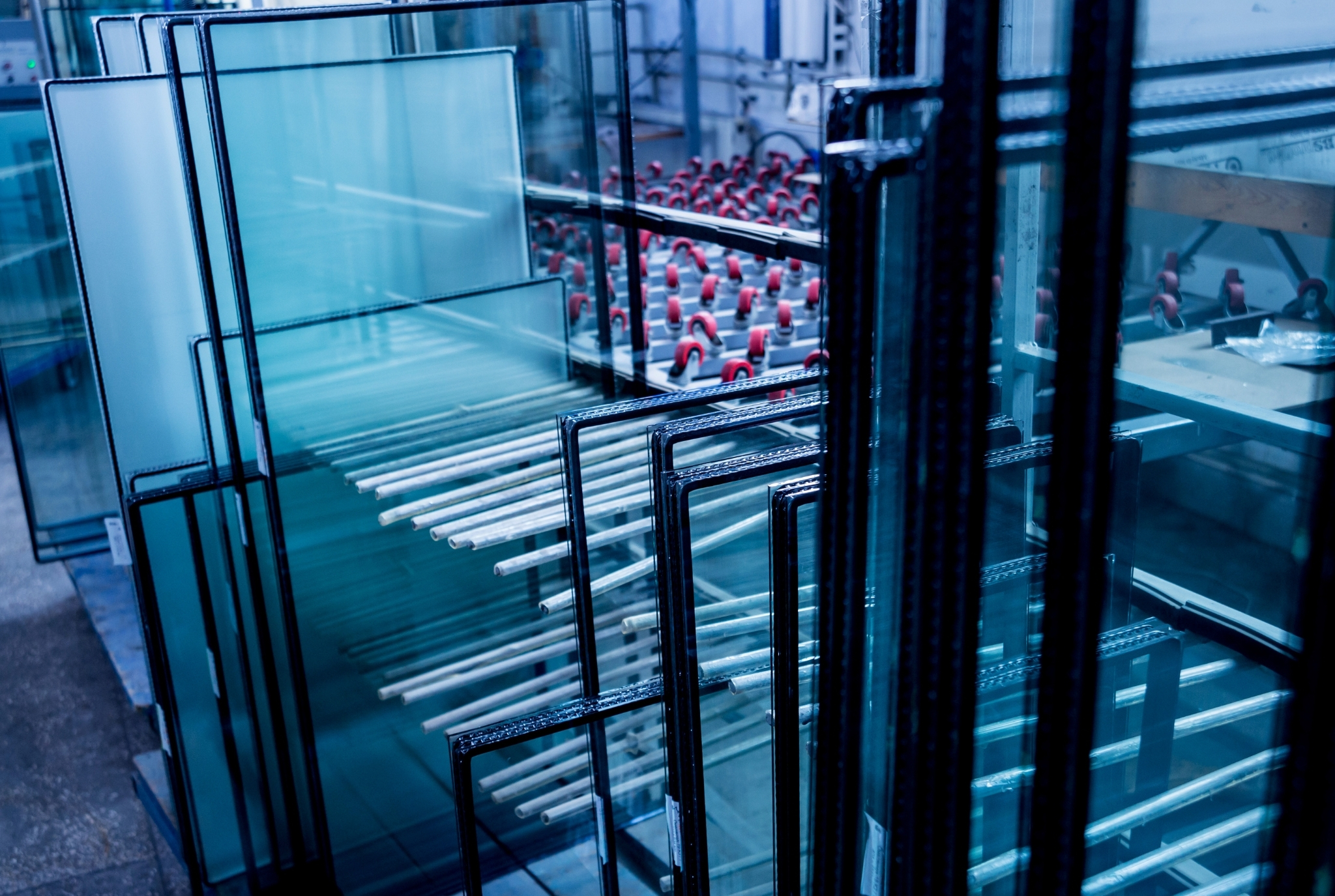 Hình ảnh nhà máy, hệ thống xưởng, đội ngũ kỹ thuật kính Thăng Long Glass