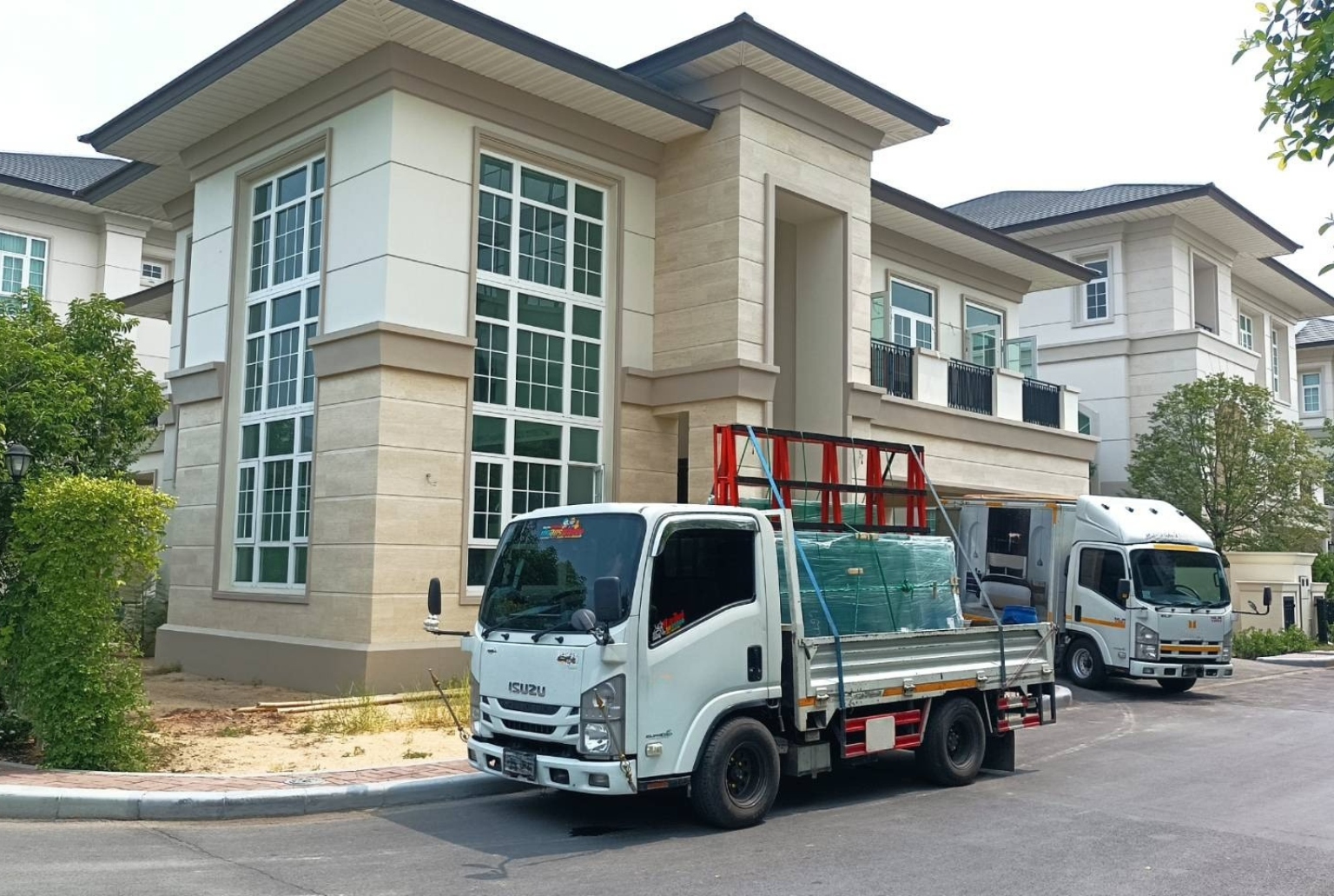 Hình ảnh nhà máy, hệ thống xưởng, đội ngũ kỹ thuật kính Thăng Long Glass