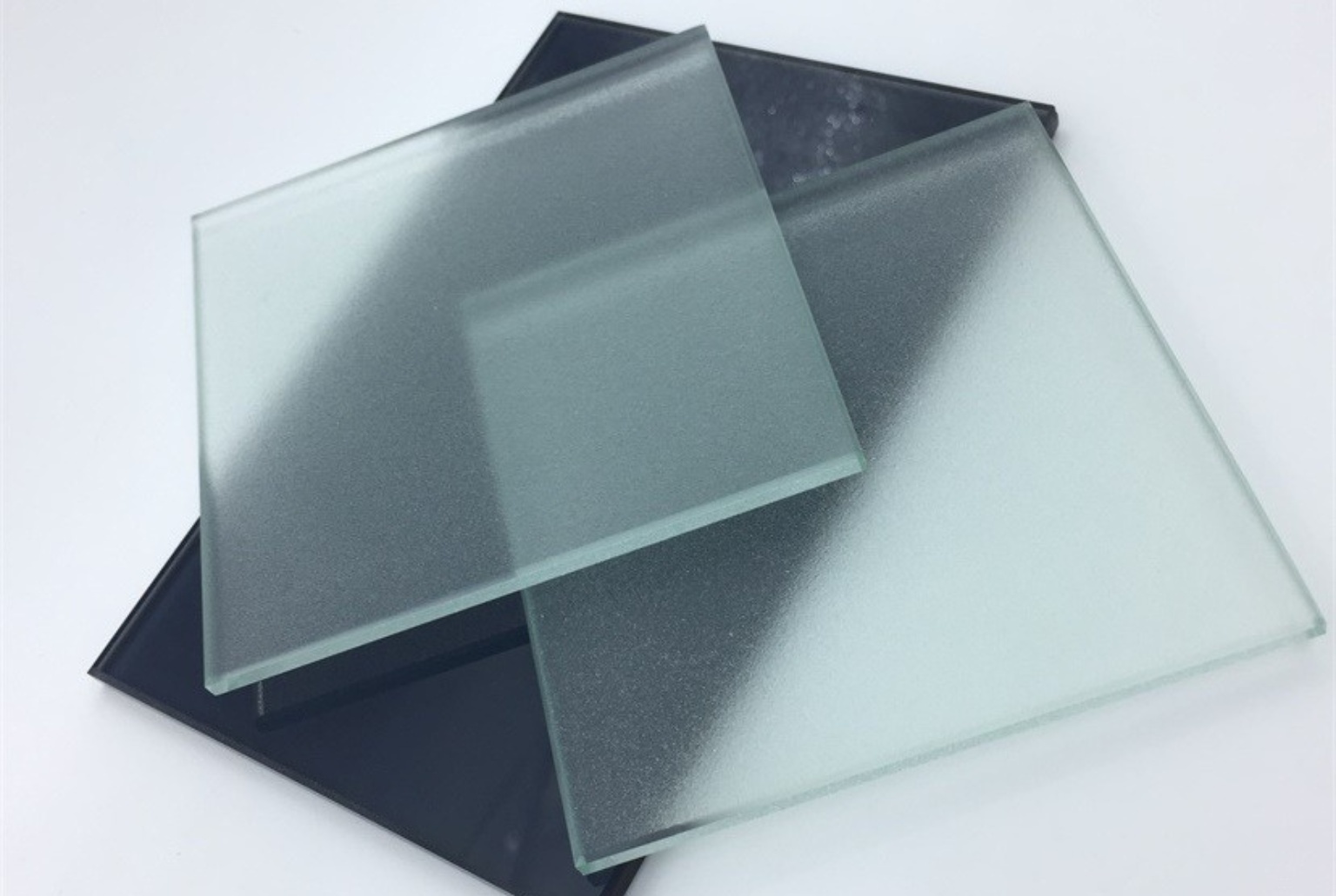 Kính mờ phun cát Thăng Long Glass